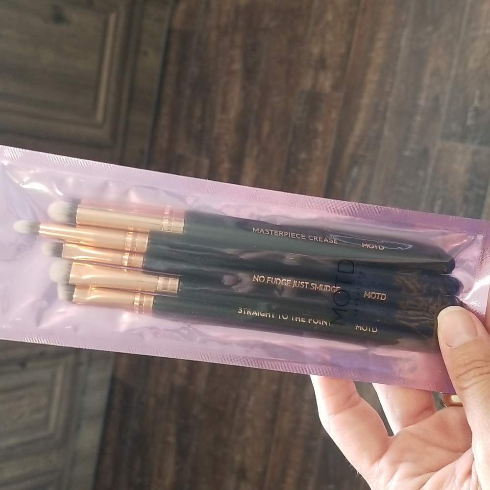Brand New MOTD Brush set